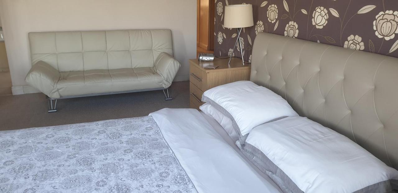 Plumpton House Otel Ashford  Dış mekan fotoğraf