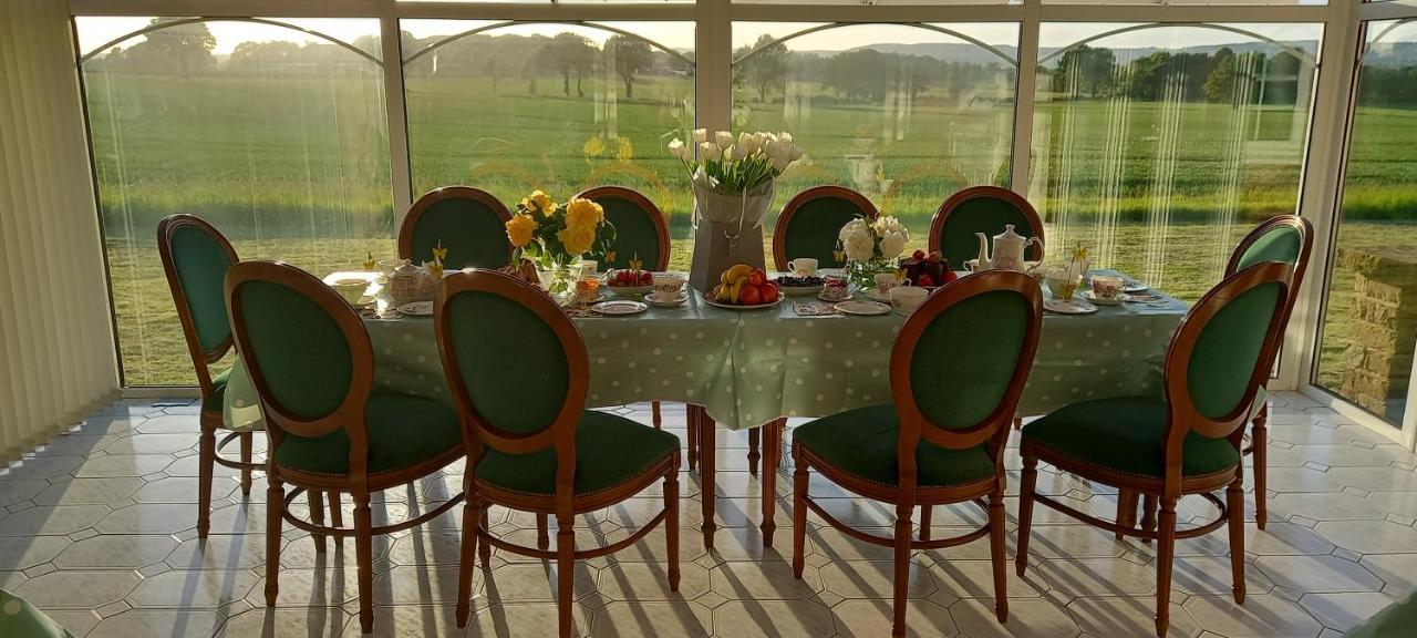Plumpton House Otel Ashford  Dış mekan fotoğraf